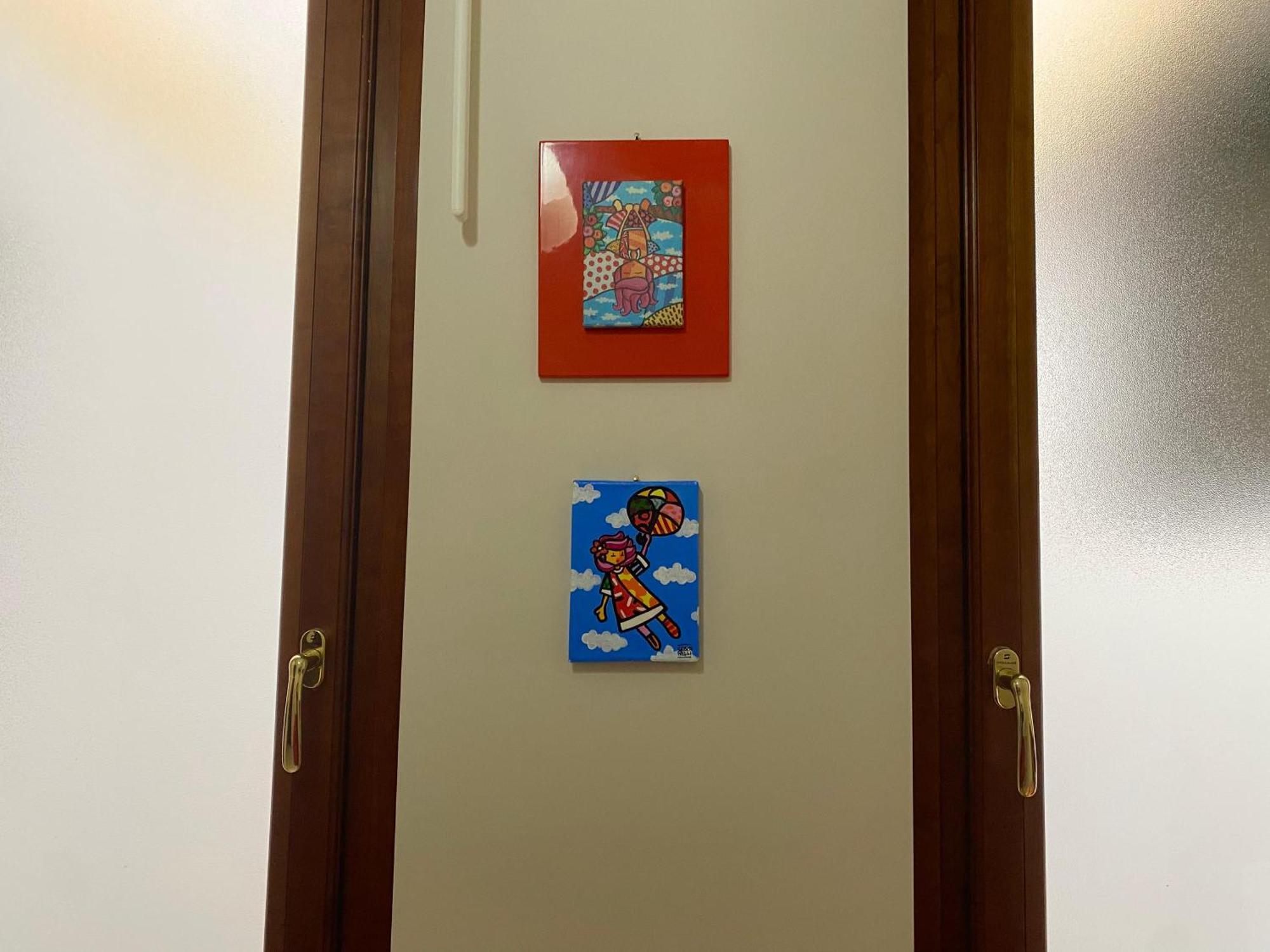 A Casa Di Don Peppino Apartment Salerno Luaran gambar