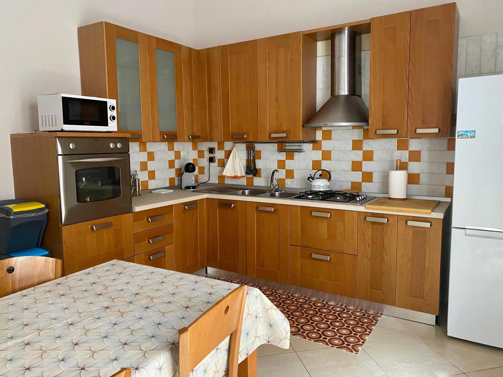 A Casa Di Don Peppino Apartment Salerno Luaran gambar