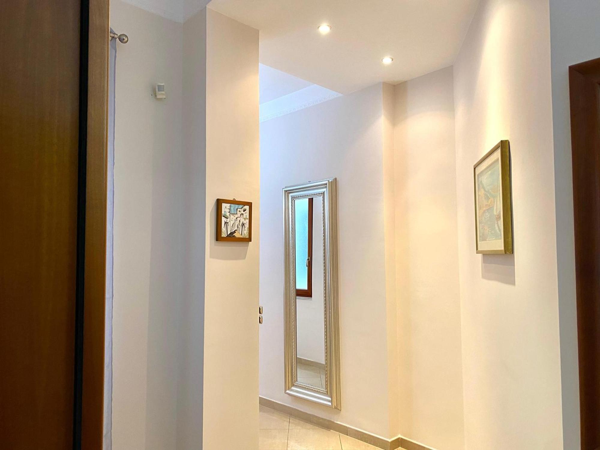 A Casa Di Don Peppino Apartment Salerno Luaran gambar
